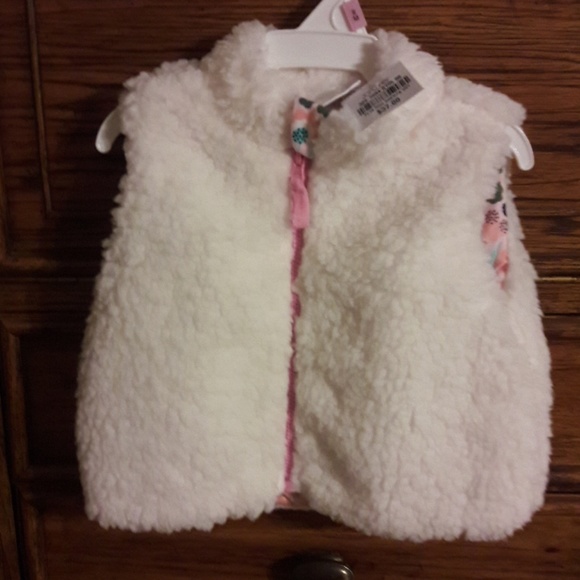 Baby girls Okie Dokie sherpa vest - Picture 1 of 6